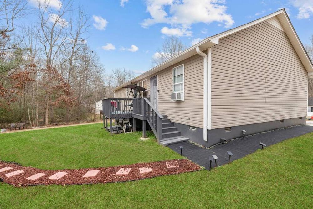 2 Rooms Private Entry No Shared Spaces By Downtown